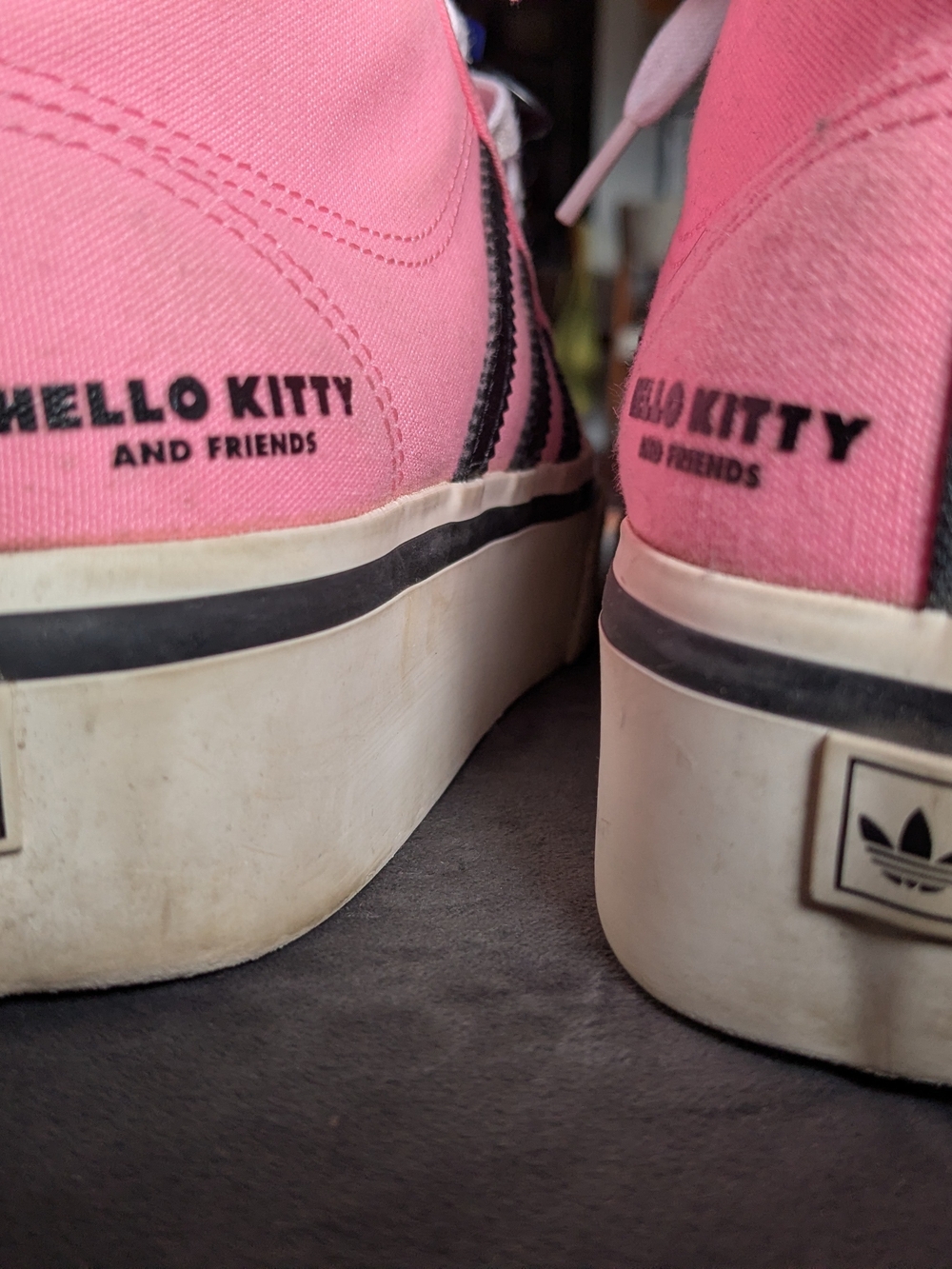 adidas Originals Hot Pink Hello Kitty Nizza High-Top Sneakers - Picture 5 of 8